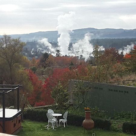 Geyser Lookout Bnb Rotorua Bagian luar foto