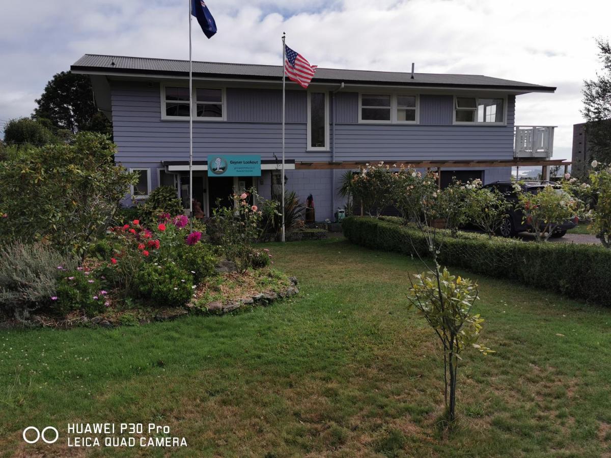 Geyser Lookout Bnb Rotorua Bagian luar foto