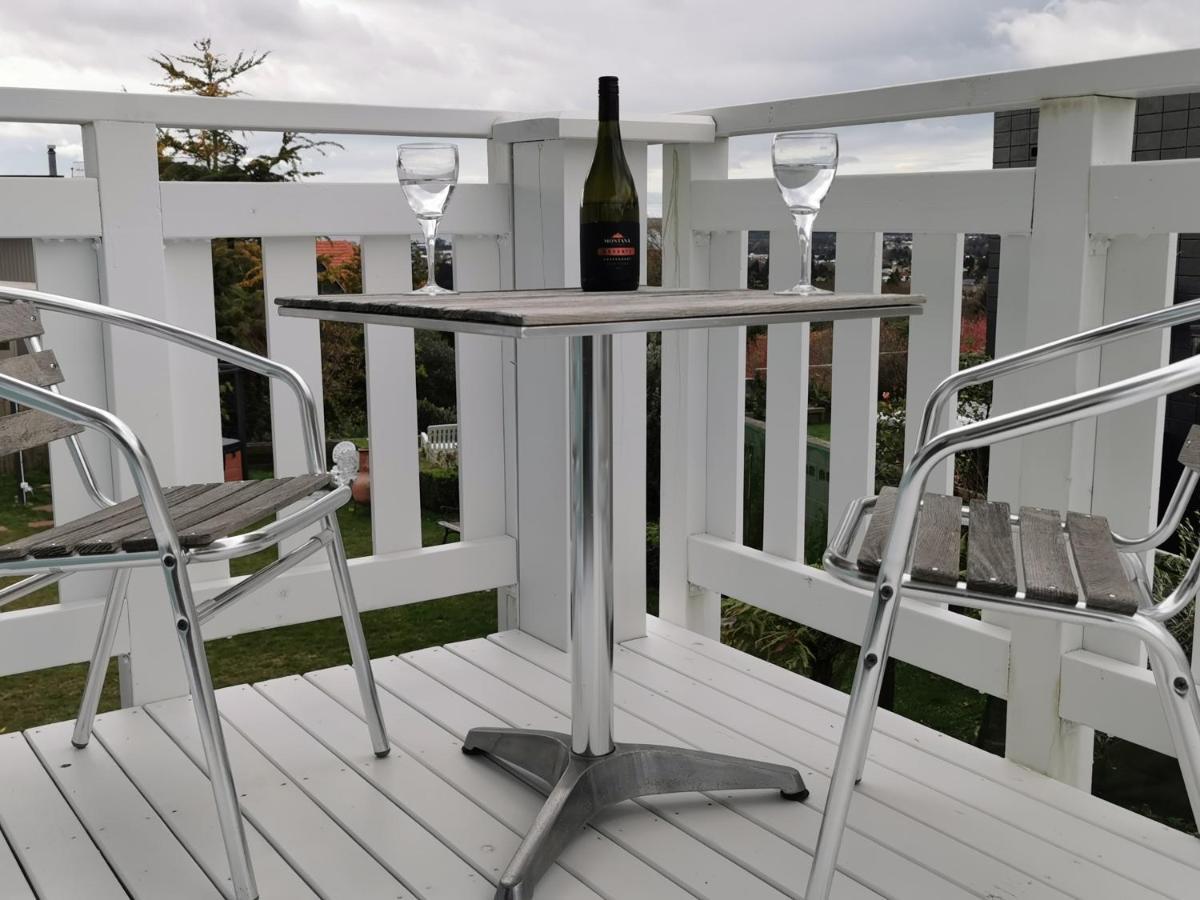 Geyser Lookout Bnb Rotorua Bagian luar foto