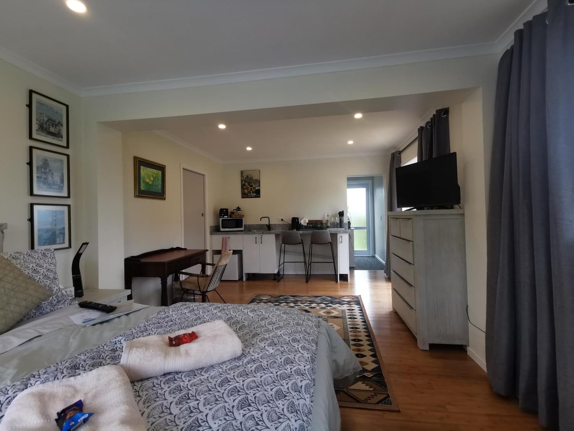 Geyser Lookout Bnb Rotorua Bagian luar foto