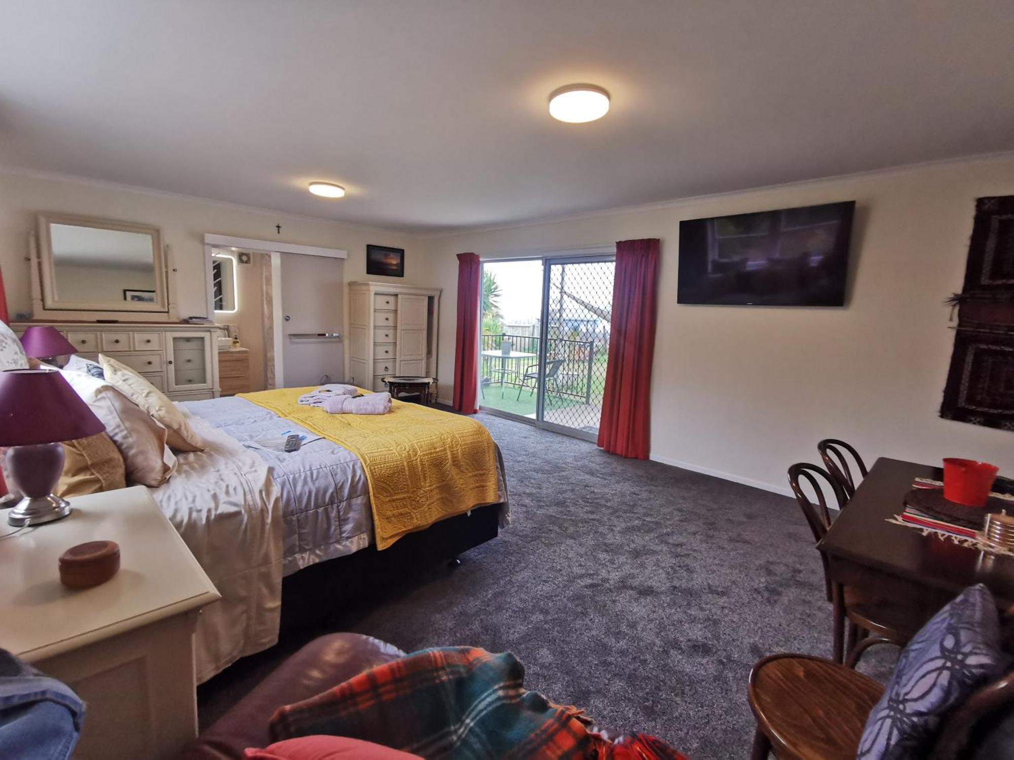 Geyser Lookout Bnb Rotorua Bagian luar foto