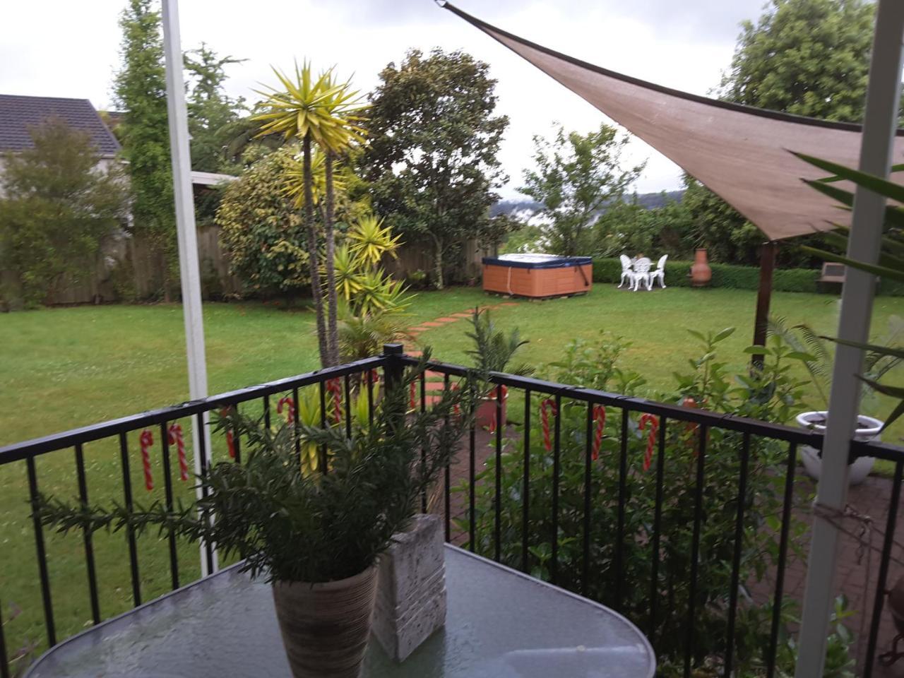 Geyser Lookout Bnb Rotorua Bagian luar foto