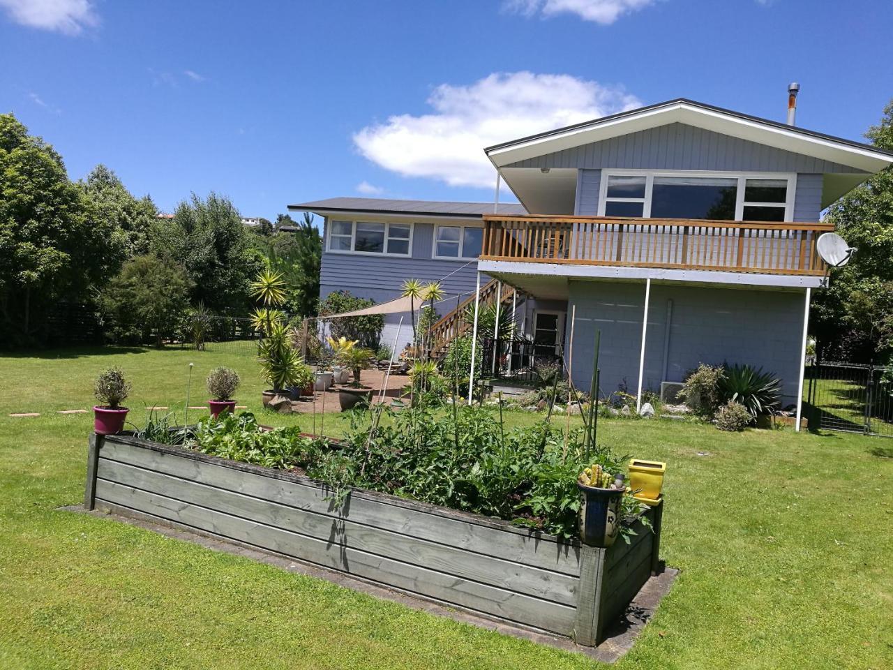 Geyser Lookout Bnb Rotorua Bagian luar foto